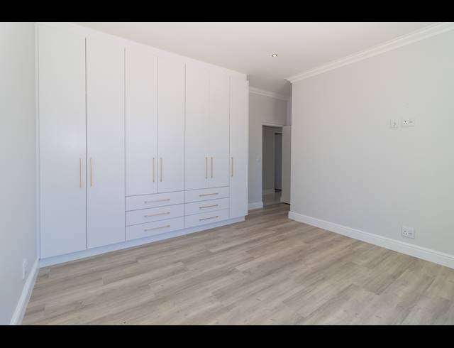 3 BEDROOM HOUSE FOR SALE IN SANDOWN